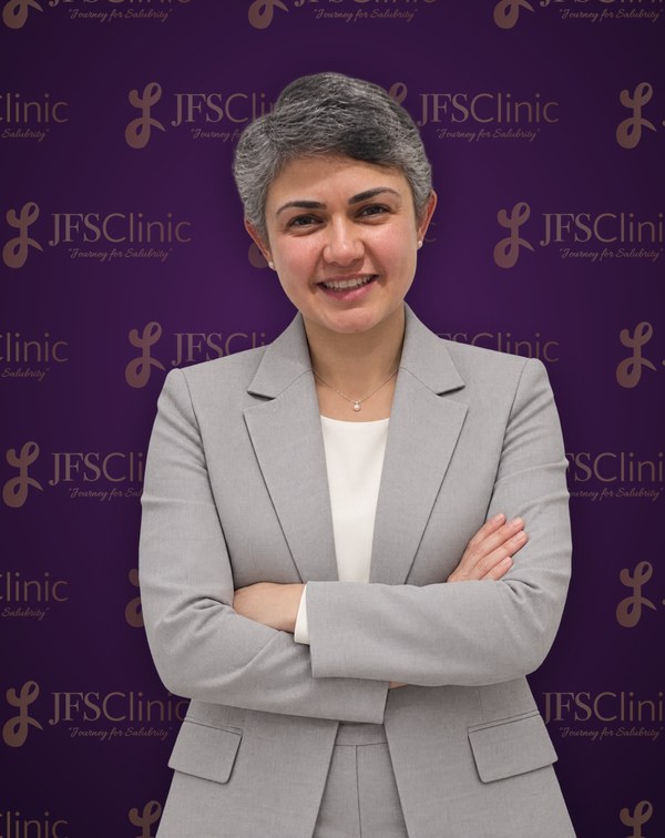 Op. Dr. Shahnaz Isgandarova, general surgeon Izmir